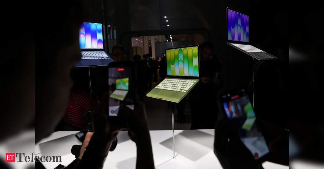 Apple's low-price play lifts India market share Apple's low-price play lifts India market share