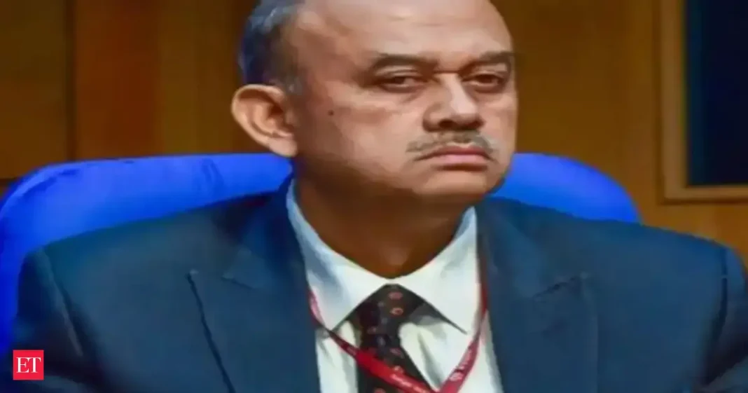 SEBI reviewing HDFC Bank ex-chairman Atanu Chakraborty's exit letter, sources say SEBI reviewing HDFC Bank ex-chairman Atanu Chakraborty's exit letter, sources say