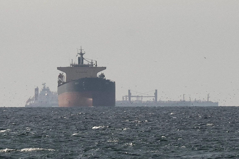 Iran’s Top Diplomat: Japanese Ships Welcome in Hormuz Strait