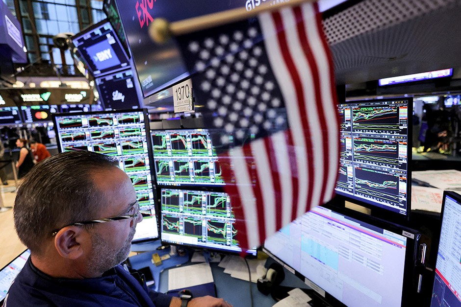 Stocks climb as Trump extends Iran deal deadline.