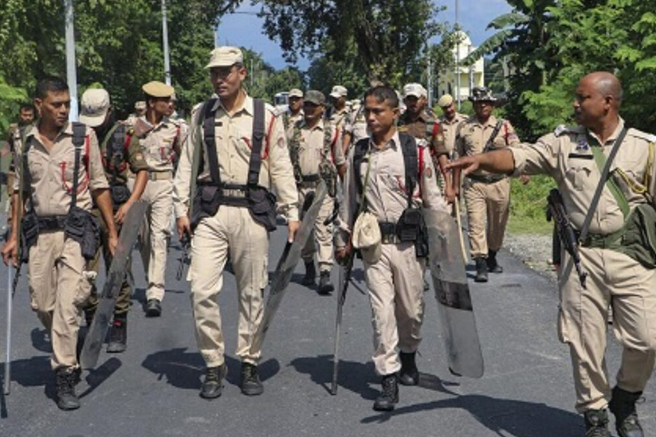 Several Assam Police commandos injured in suspected ULFA(I) attack in Tinsukia