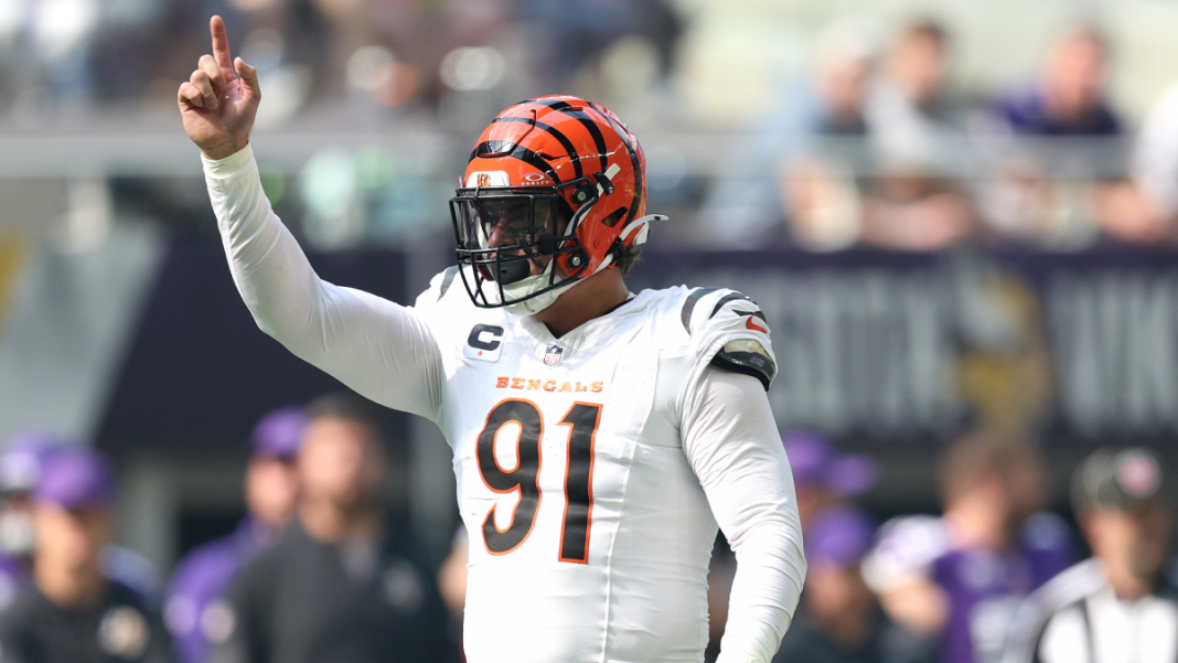 NFL Free Agency 2026: Live! All the Latest Rumors, Signings & Trades as the New League Year Begins