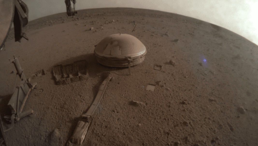 A huge, unexplained mass deep inside Mars seems to be making it spin faster.