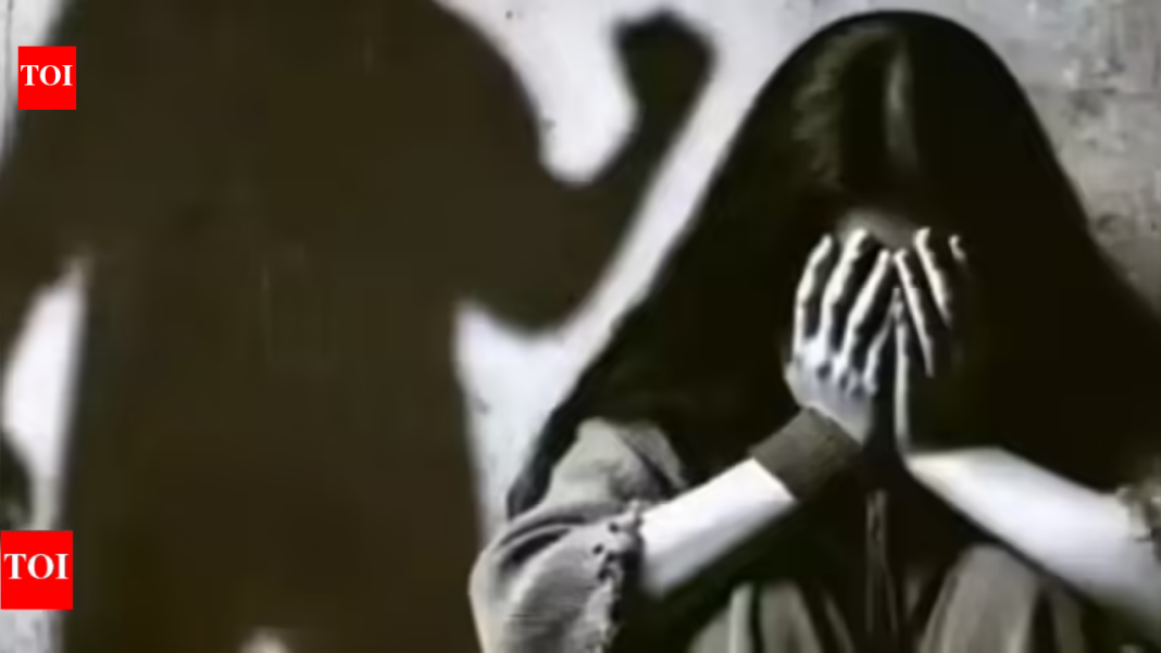 20-year-old woman abducted from street, gang-raped on college campus in Gwalior; trio arrested 20-year-old woman abducted from street, gang-raped on college campus in Gwalior; trio arrested