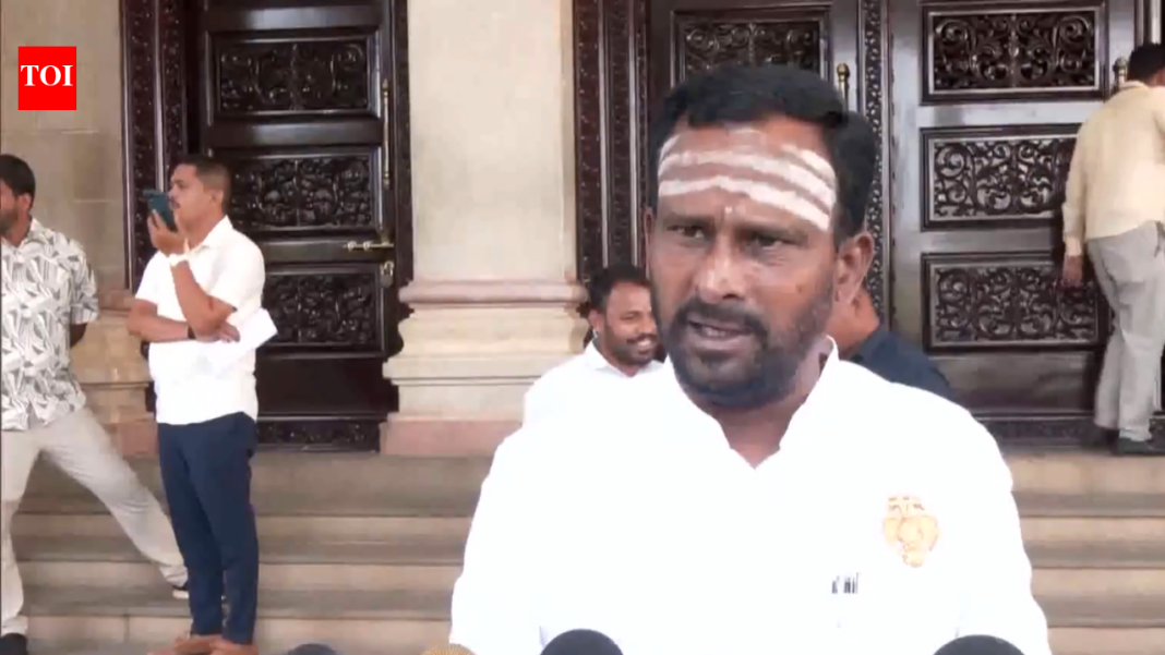 'Can't stand in queues like general public': Karnataka Congress MLA demands free IPL tickets; Speaker orders VIP passes 'Can't stand in queues like general public': Karnataka Congress MLA demands free IPL tickets; Speaker orders VIP passes