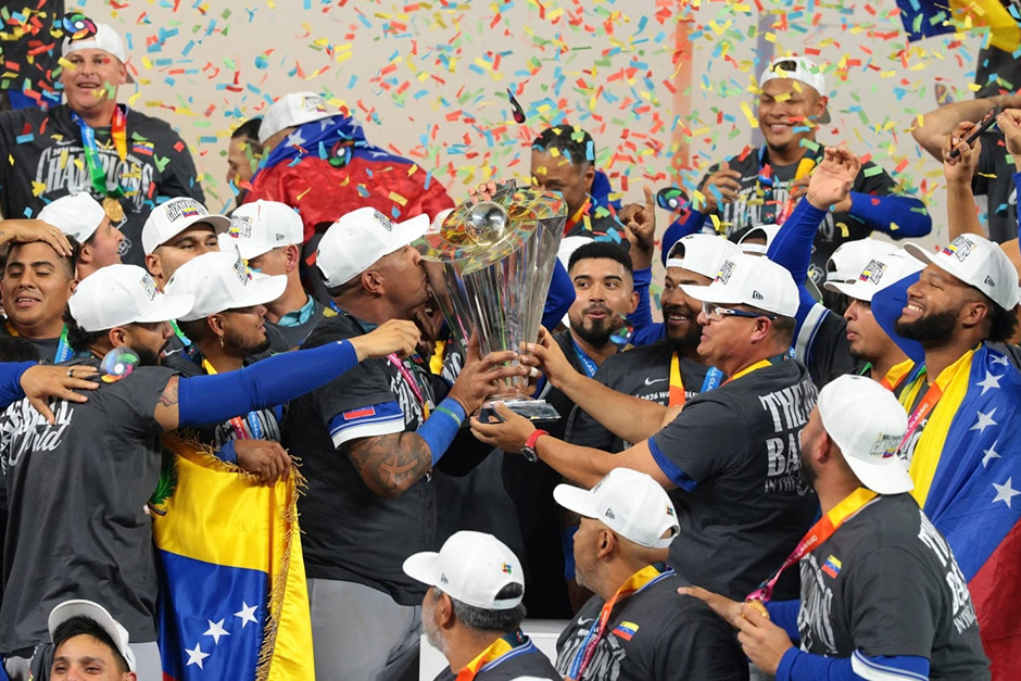 Venezuela just beat Team USA to win the World Baseball Classic!