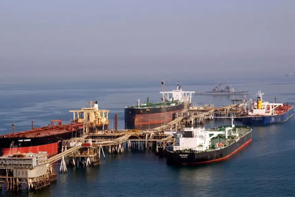 Iraq’s Oil Output Plunges 70% as Gulf Shipping Crisis Deepens