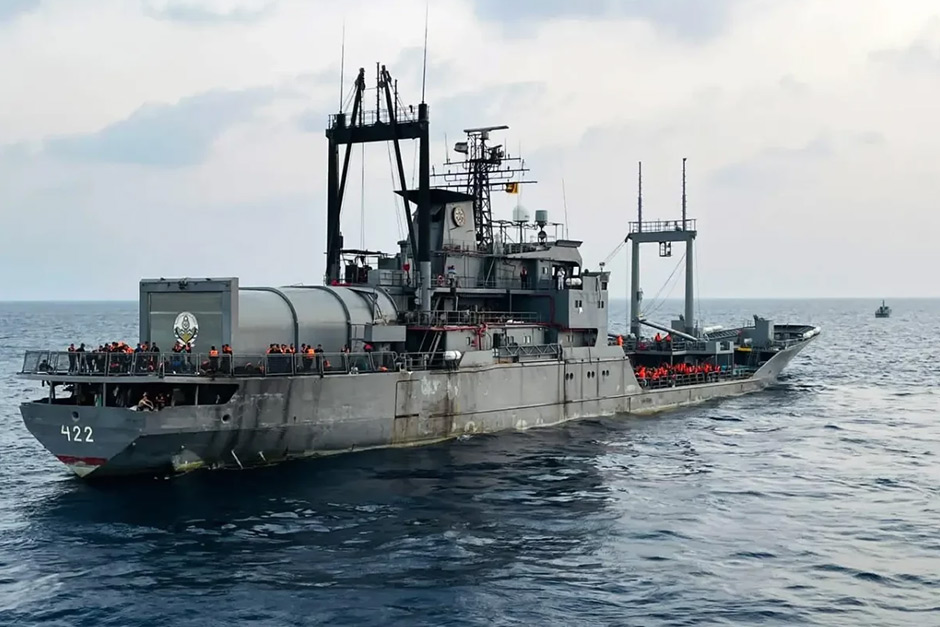 Sri Lanka Takes Control of Iranian Vessel Amid Regional Tensions After US Sinks Warship