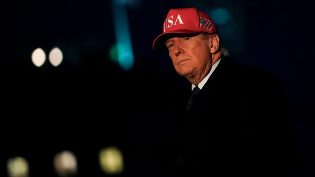 Trump orders aides to prepare for extended blockade of Iran: Report