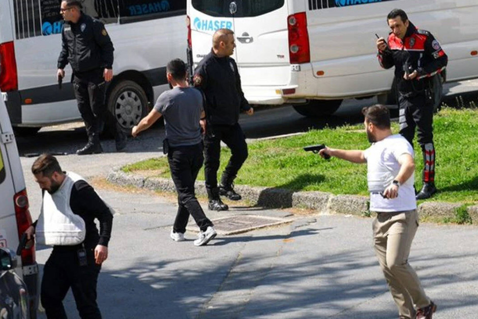 Gunmen Open Fire Near Israeli Consulate in Istanbul