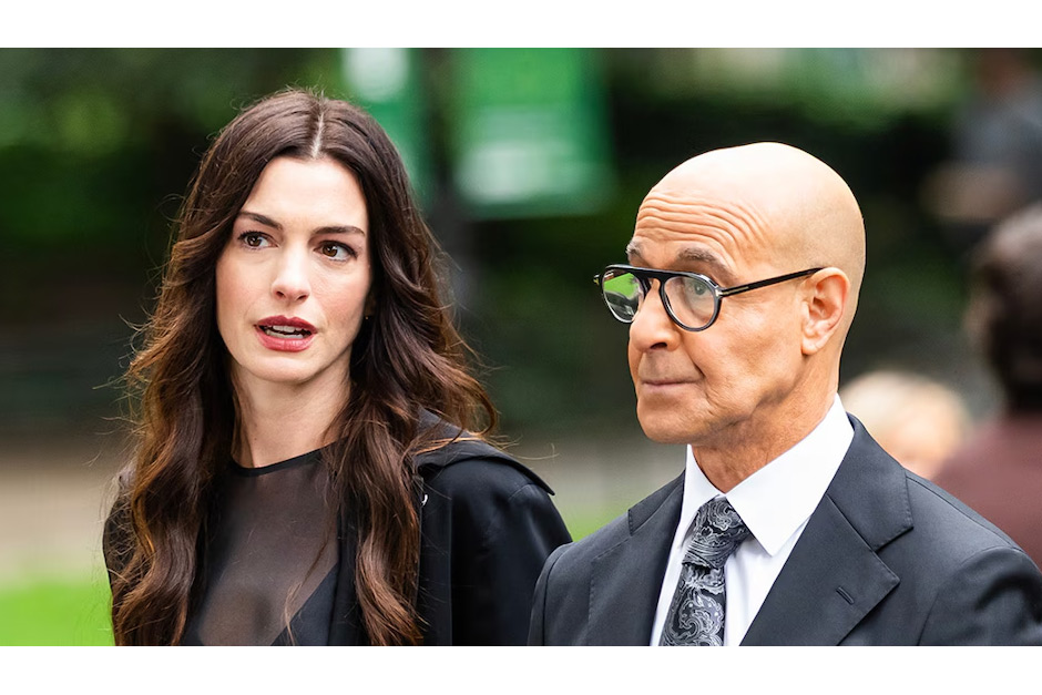 Devil Wears Prada 2 Editing Error Proves Anne Hathaway Really Is That Girl – E! News Devil Wears Prada 2 Editing Error Proves Anne Hathaway Really Is That Girl – E! News