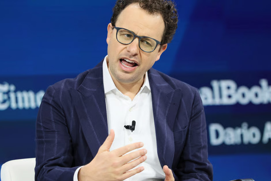 White House to meet Anthropic CEO as concerns rise about their Mythos AI.