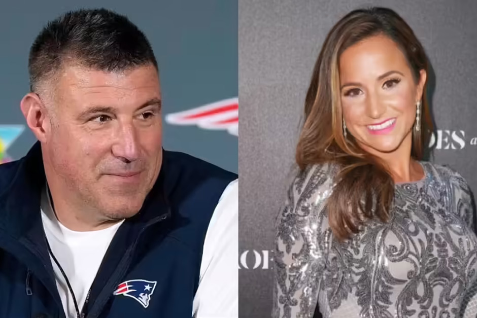 Mike Vrabel calls the description of his photos with a reporter ‘laughable.’