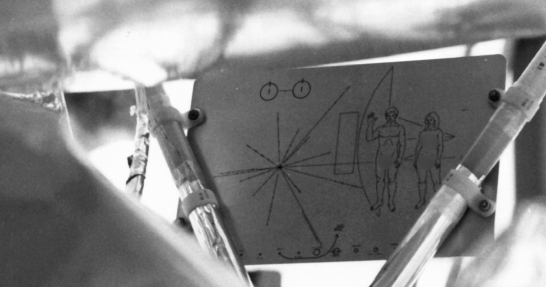 Carl Sagan's team considered sending a nude photograph of a man and a pregnant woman on the Voyager Golden Record, but after the controversy over the nude Pioneer plaque, the final record used a silhouette instead - Space Daily Carl Sagan's team considered sending a nude photograph of a man and a pregnant woman on the Voyager Golden Record, but after the controversy over the nude Pioneer plaque, the final record used a silhouette instead - Space Daily