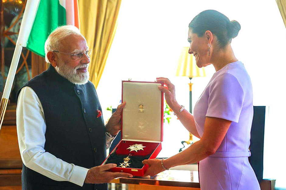 PM Modi receives Sweden's Royal Order of Polar Star, Commander Grand Cross; 31st global honour so far PM Modi receives Sweden's Royal Order of Polar Star, Commander Grand Cross; 31st global honour so far