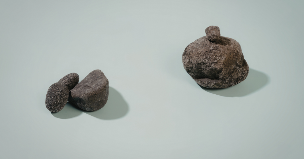 Earth Constantly Dusted by Space Material, Tiny Meteorites Found in City Gutters Earth Constantly Dusted by Space Material, Tiny Meteorites Found in City Gutters