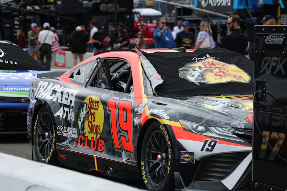 NASCAR great Kyle Busch coughed up blood the day before he died, a 911 call reveals.