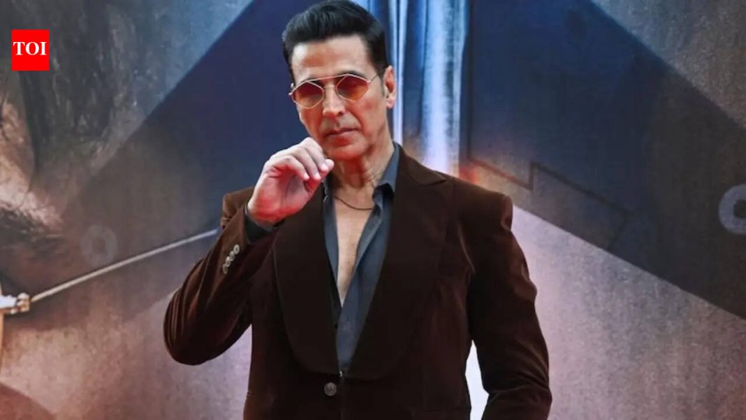 Akshay Kumar undergoes eye surgery for vision correction, the actor to take a short break now, after schedule wrap of Anees Bazmee's film