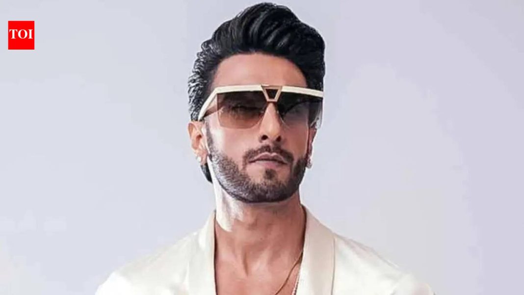 Ranveer Singh has not acquired rights of 'The Immortals Of Meluha', clarifies Amish Tripathi: 'I have huge respect...' Ranveer Singh has not acquired rights of 'The Immortals Of Meluha', clarifies Amish Tripathi: 'I have huge respect...'