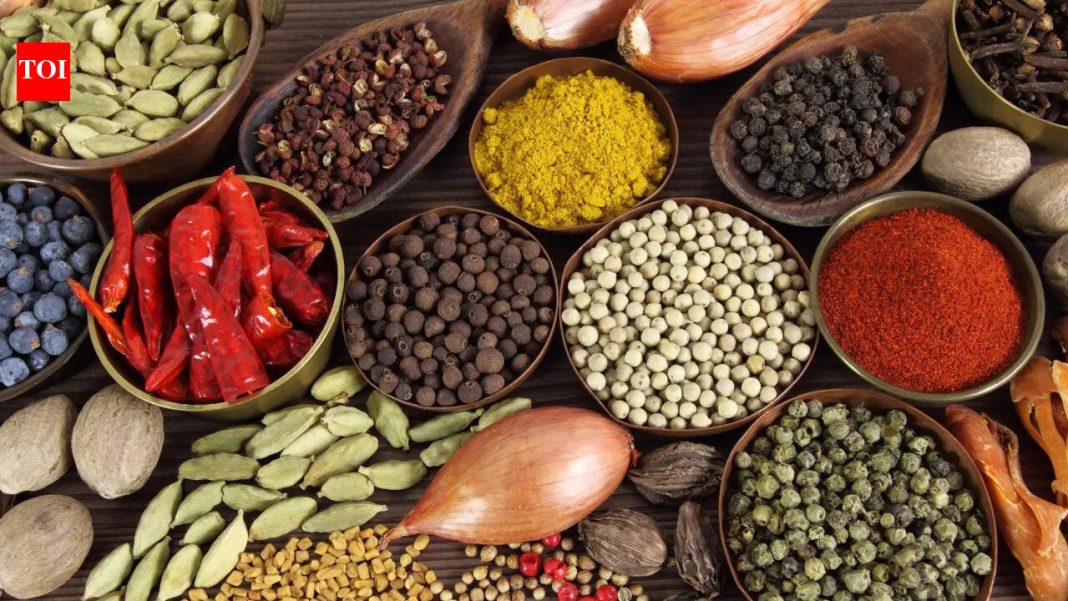 Cinnamon to turmeric: How spices in your kitchen improve your gut, brain and metabolic health Cinnamon to turmeric: How spices in your kitchen improve your gut, brain and metabolic health
