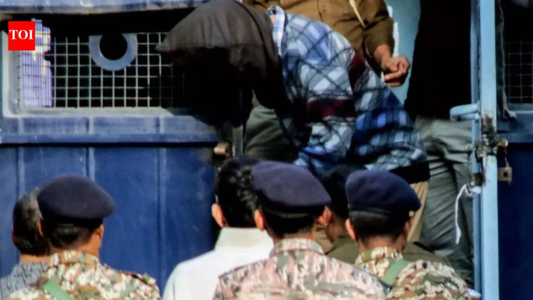 'Dawood Ibrahim-ISI nexus, tasked with attacking vital locations': 9 suspected terrorists arrested in Delhi