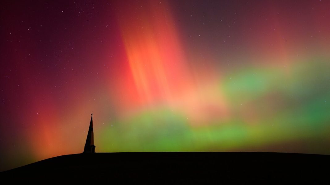 North America, get ready for a Northern Lights show!
