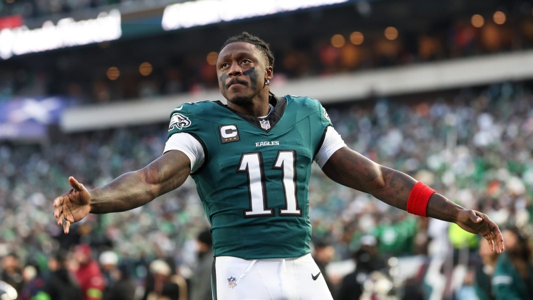 A.J. Brown has a message for Eagles fans after his trade to the Patriots.